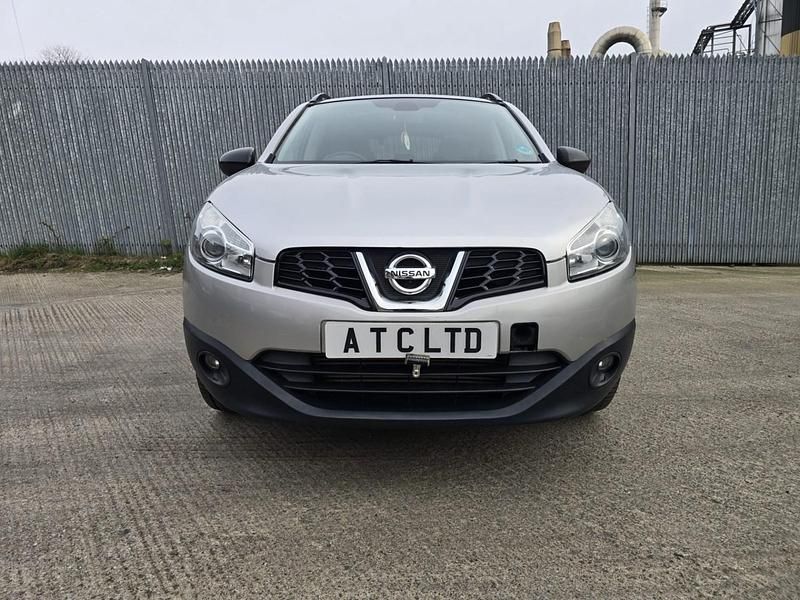 Begagnad Nissan Qashqai 360º 2013 Silver SUV