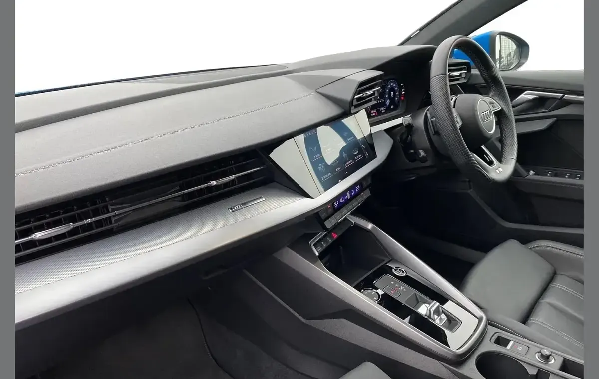 Used Audi A3 S-Line 148 HP (108 kW) 2023 Blue Hatchback