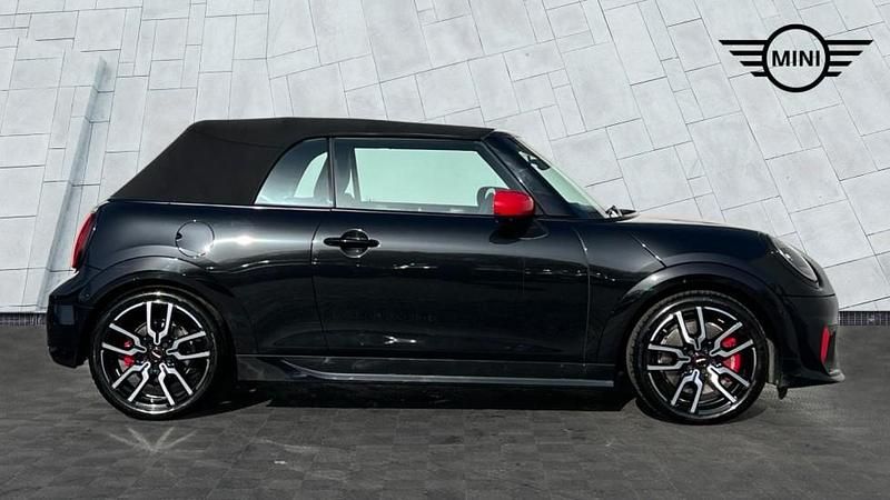 Used Mini John Cooper Works 228 HP (167 kW) 2025 Black Hatchback