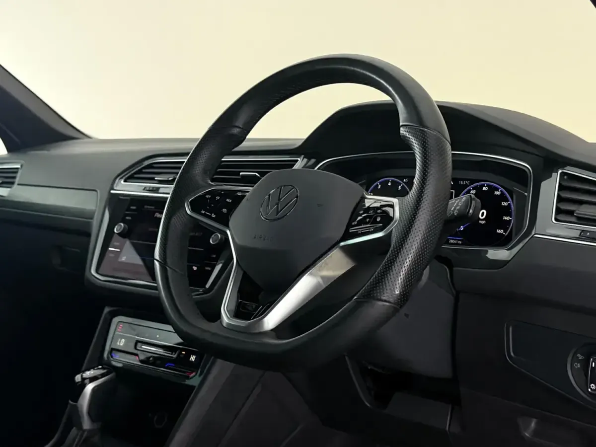 Used VW Tiguan R-line 150 HP (110 kW) 2023 Grey SUV