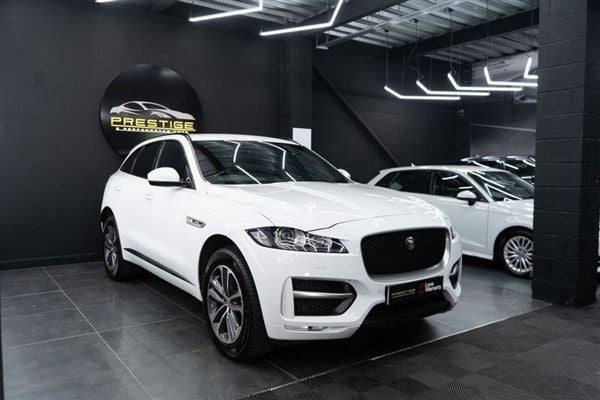 White Used 2019 Jaguar F-Pace R-Sport SUV | £14,995 (Expensive) - Image 1/1