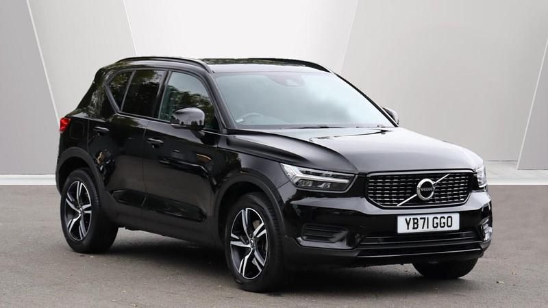 Black Used 2021 Volvo XC40 R-Design SUV | £24,500 (Fair price) - Image 1/4