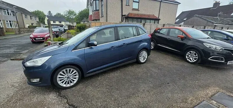 Used Ford C-MAX Titanium 2019 Blue MPV