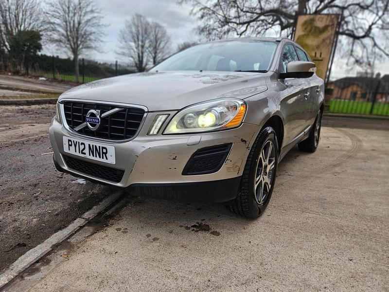 Used Volvo XC60 SE Lux 163 HP (119 kW) 2012 Gold SUV