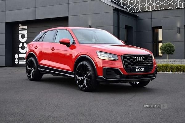 Used Audi Q2 Sport 116 HP (85 kW) 2019 Red SUV