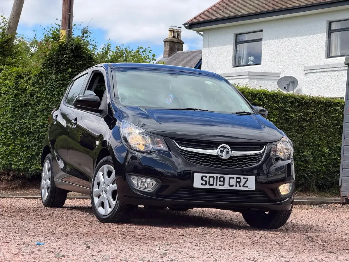 Used Vauxhall Viva 73 HP (53 kW) 2019 Black Hatchback