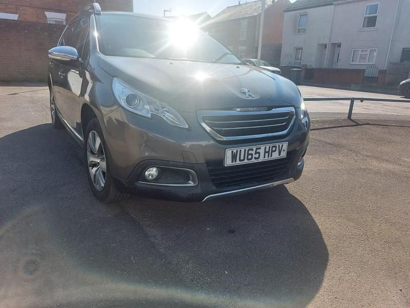 Begagnad Peugeot 2008 Allure 2015 Grå SUV