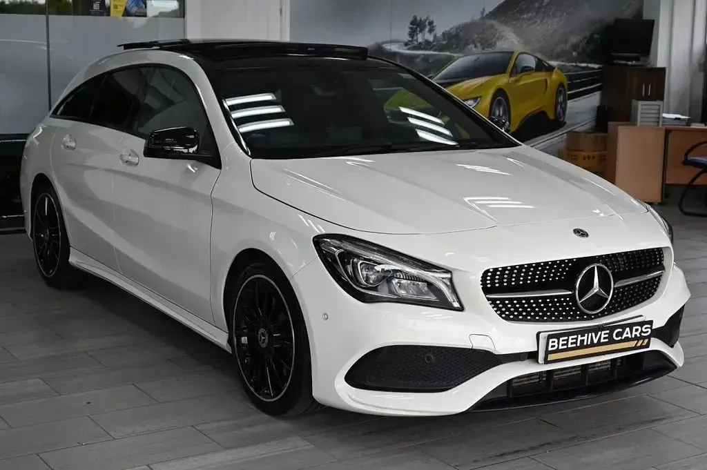 Used Mercedes CLA220 Shooting Brake AMG line 177 HP (130 kW) 2017 White Estate