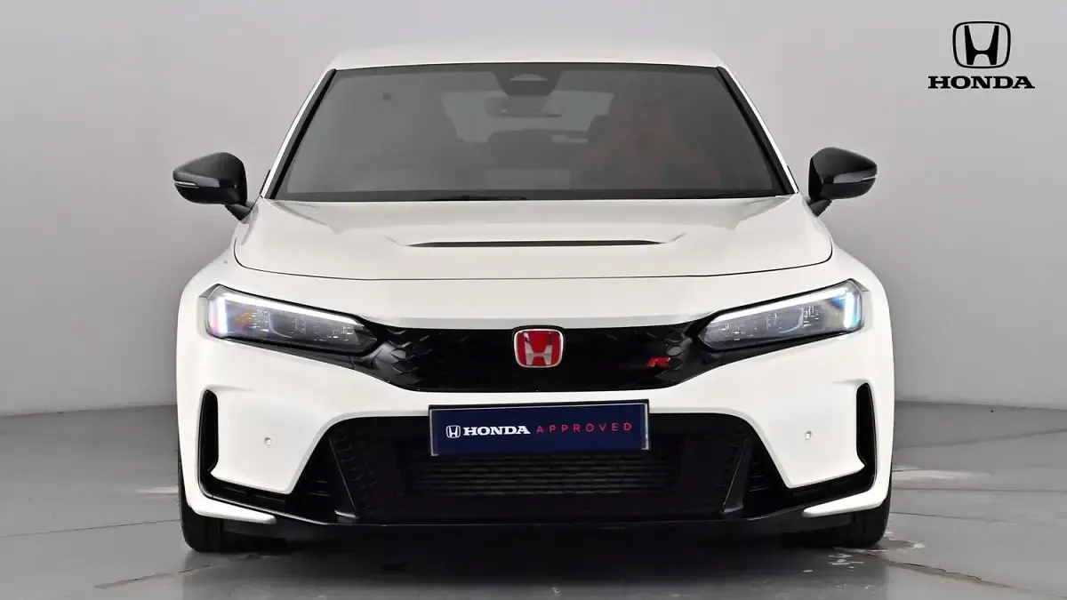 Used Honda Civic Type R 329 HP (241 kW) 2024 White Hatchback