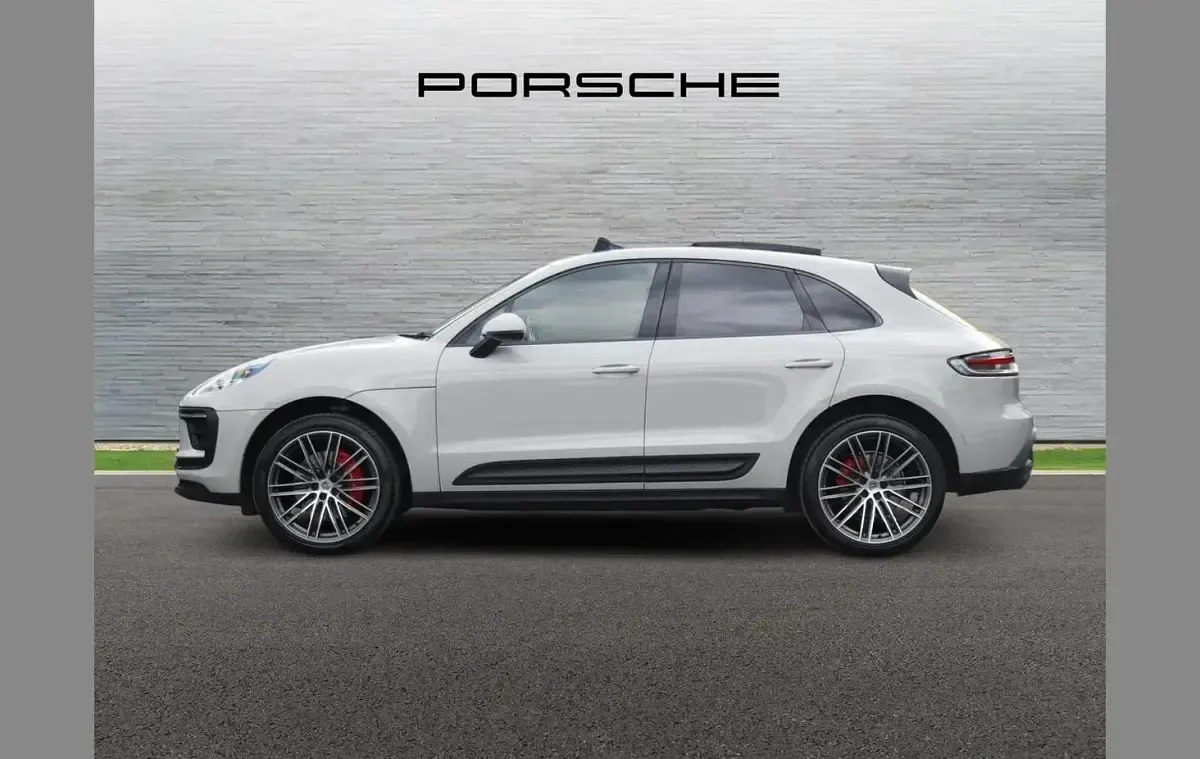 Used Porsche Macan 374 HP (275 kW) 2023 Grey SUV
