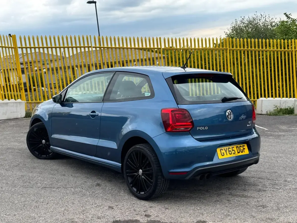 Usado VW Polo BlueGT 2015 Azul Citadino