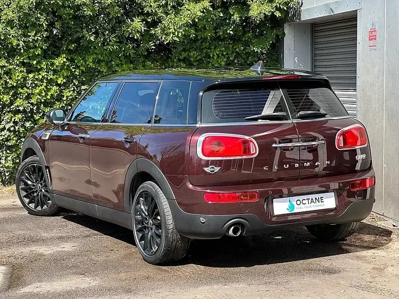 Used Mini Cooper Clubman 136 HP (100 kW) 2016 Maroon Estate