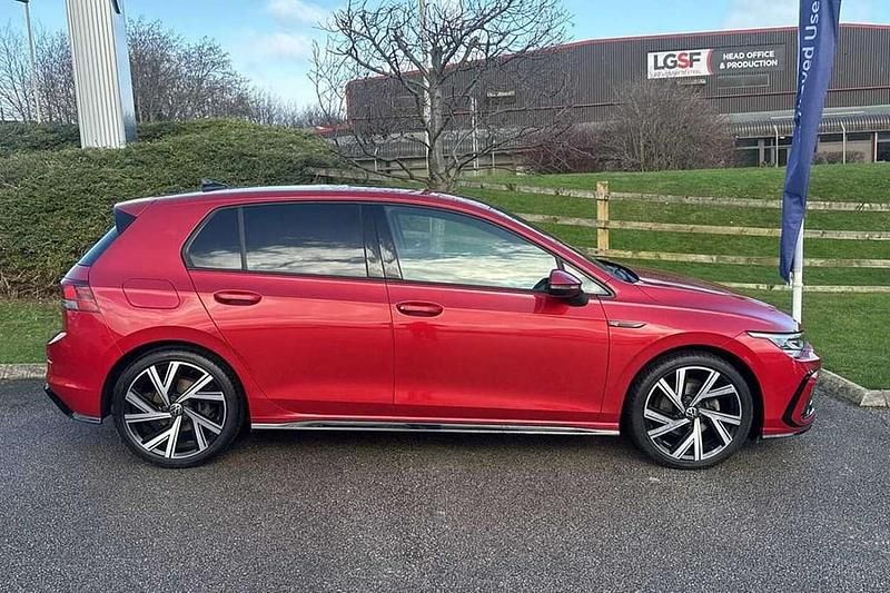 Used VW Golf VIII R-line 150 HP (110 kW) 2024 Red Hatchback