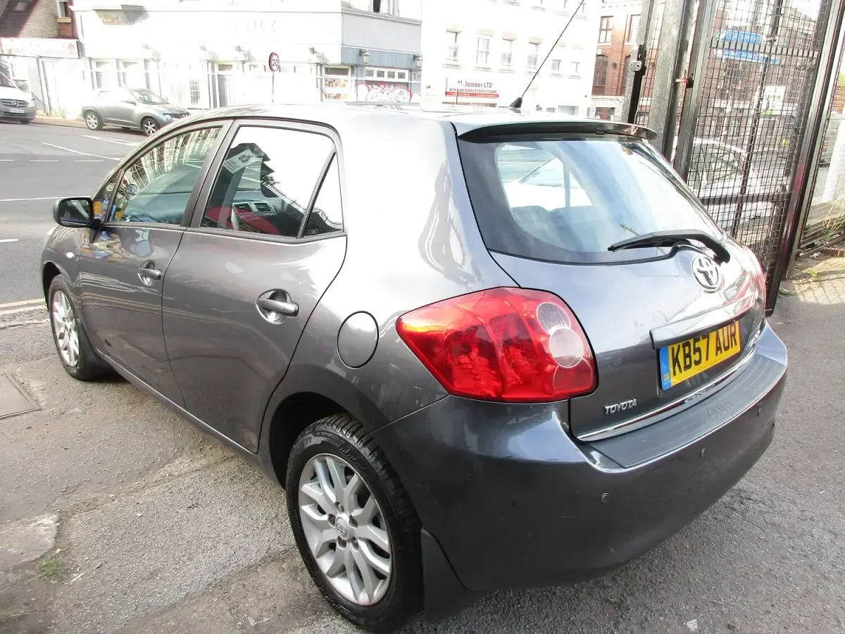 Used Toyota Auris 2007 Grey Hatchback