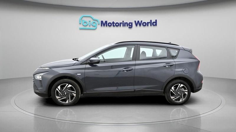 Used Hyundai Bayon SE 99 HP (72 kW) 2023 Grey SUV