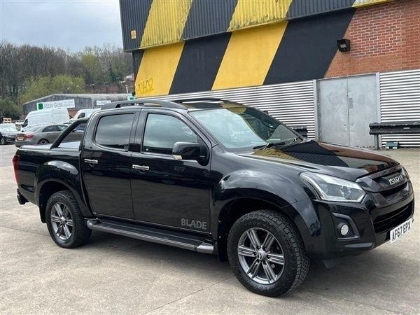 Black Used 2017 Isuzu Pick up Pickup | £15,750 (Expensive) - Image 1/1