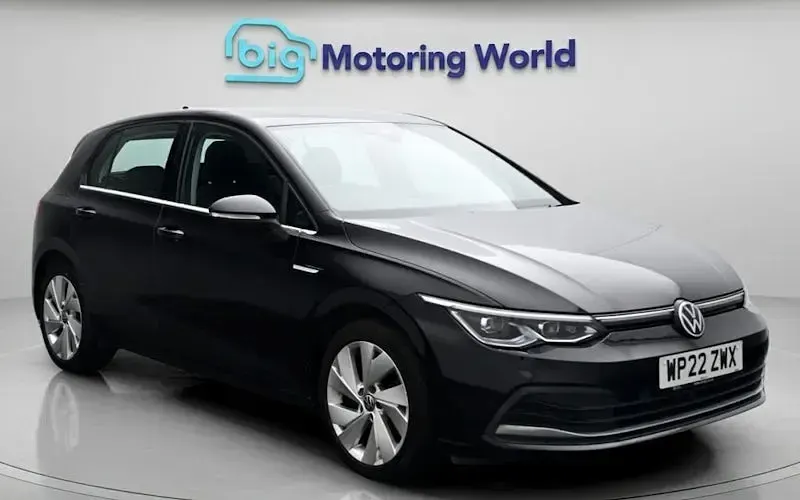 Used VW Golf VIII Style 150 HP (110 kW) 2024 Hatchback