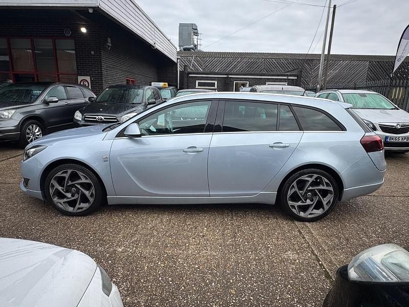 Used Vauxhall Insignia SRi 2017 Silver Estate