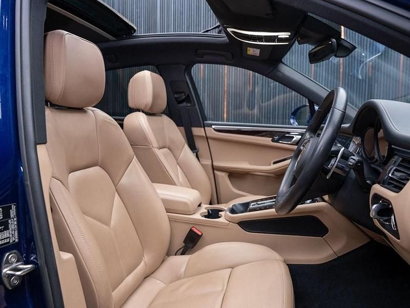 Used Porsche Macan 2022 Blue SUV