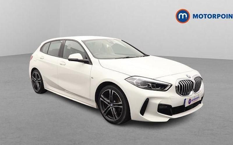 White Used 2019 BMW 118 M Sport Hatchback | £15,649 (Fair price) - Image 1/4
