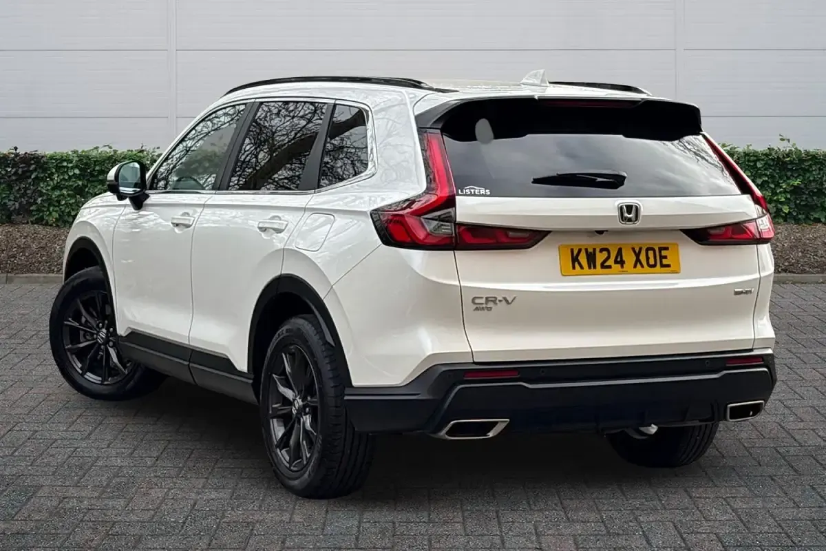 Used Honda CR-V Advance 184 HP (135 kW) 2024 White SUV