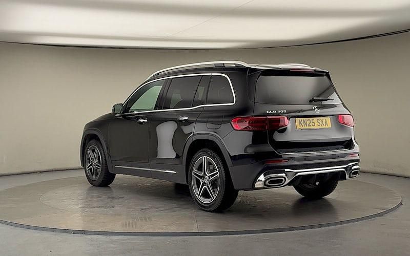 Used Mercedes GLB200 Executive 163 HP (119 kW) 2025 SUV