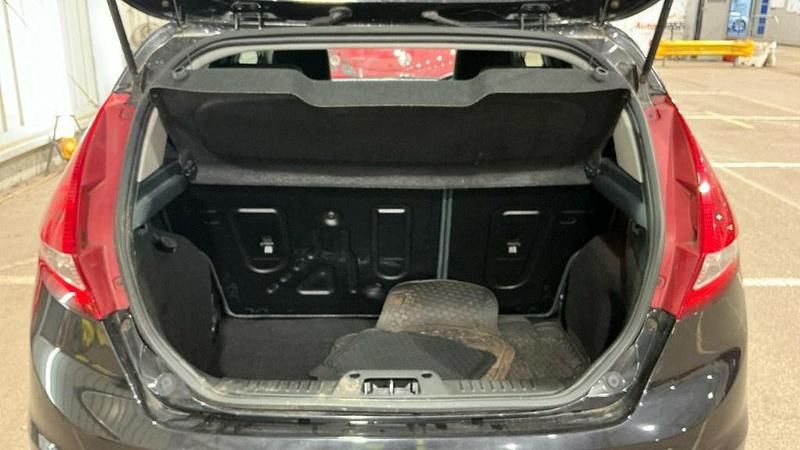Image 4/4