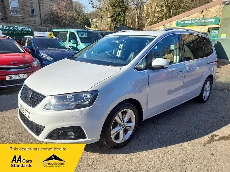 Begagnad Seat Alhambra XCELLENCE 150 HK (110 kW) 2019 Silver Minibuss