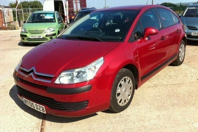 Used 2005 Citroën C4 Hatchback | £2,195 (A bit pricey) - Image 1/4