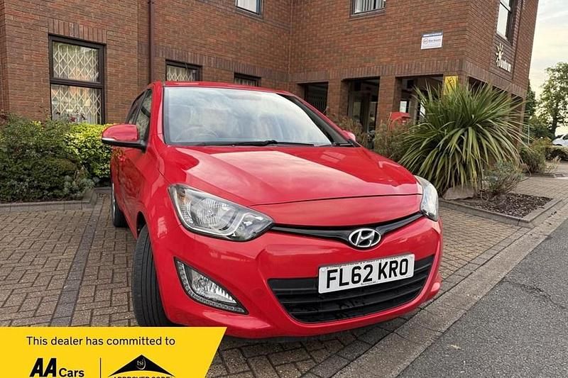 Red Used 2012 Hyundai i20 Style Hatchback | £4,650 (Fair price) - Image 1/1