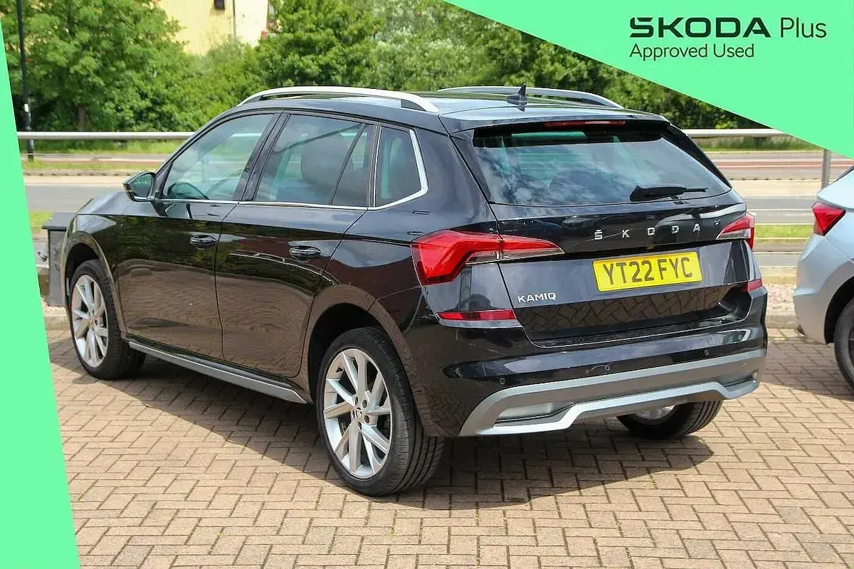 Used Skoda Kamiq SE L Executive 147 HP (108 kW) 2022 Black magic pearl effect SUV
