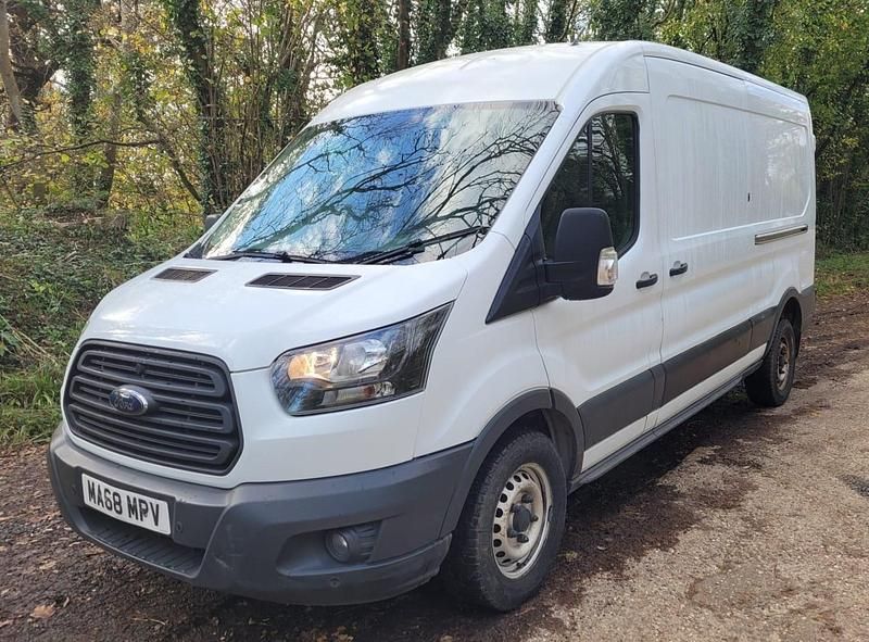 Used Ford Transit 130 HP (95 kW) 2018 White Van