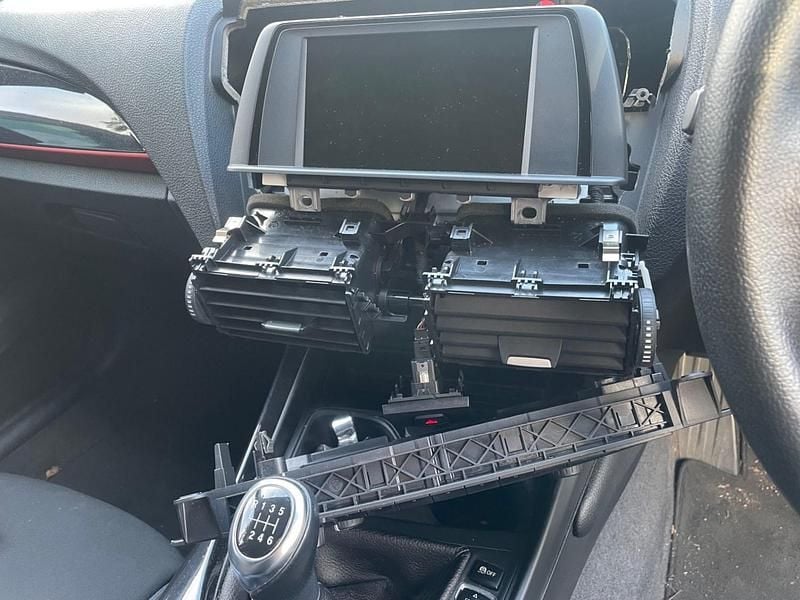 Used BMW 116 Sport Line 2012 Blue Hatchback