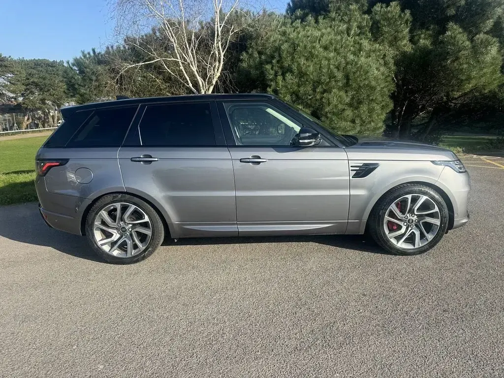 Usado Land Rover Range Rover Sport Autobiography Dynamic 404 HP (297 kW) 2019 Cinzento SUV