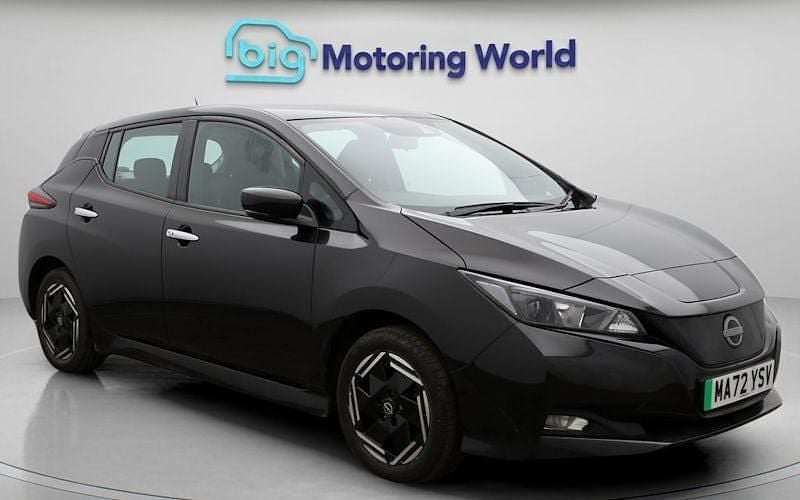 Used 2025 Nissan Leaf Acenta Hatchback | £10,343 (Fair price) - Image 1/4