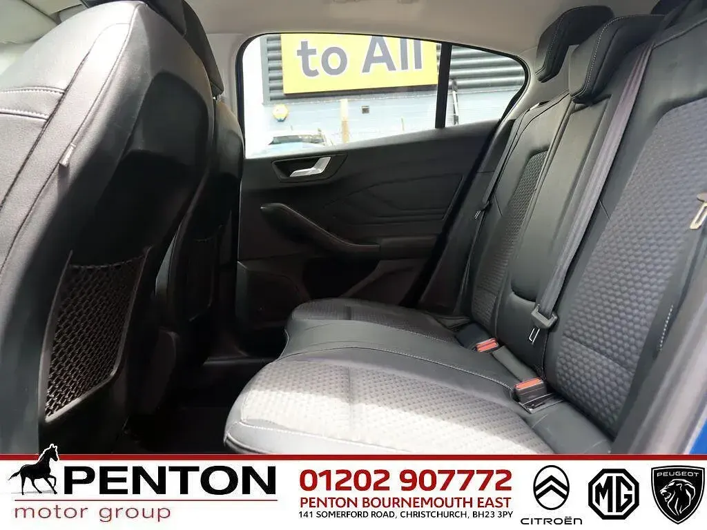 Used Ford Focus Titanium X 125 HP (91 kW) 2020 Blue Hatchback