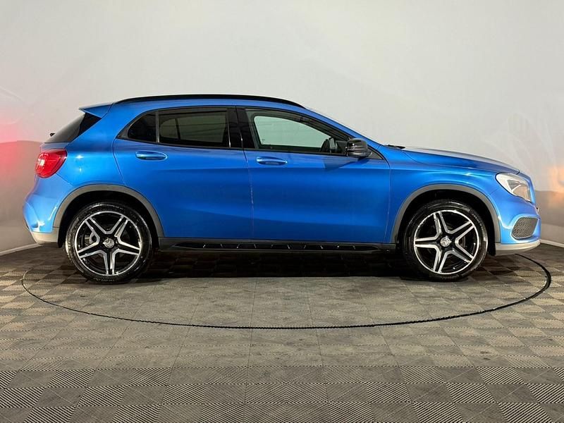 Used Mercedes GLA200 AMG line 136 HP (100 kW) 2016 Blue SUV