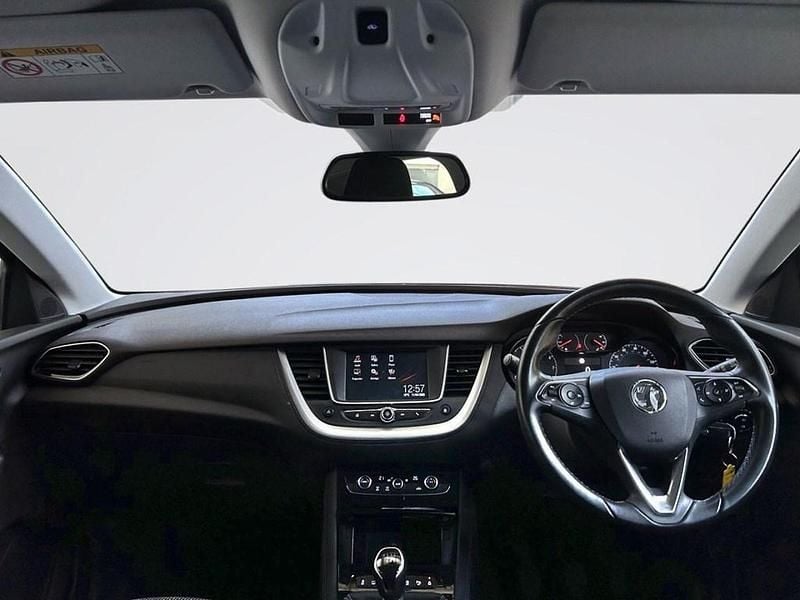 Second-hand Vauxhall Grandland X S 130 CP (95 kW) 2019 Gri SUV