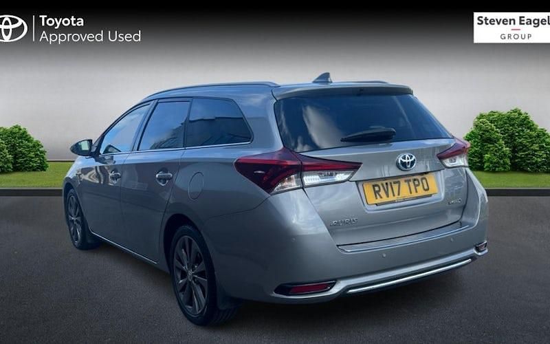 Used Toyota Auris Touring Sports 136 HP (100 kW) 2017 Estate