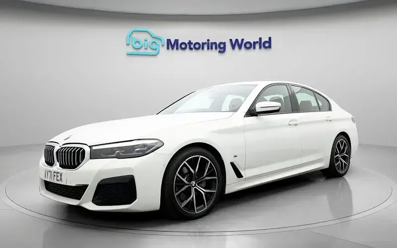 Used BMW 520 M Sport 190 HP (139 kW) 2022 White Sedan