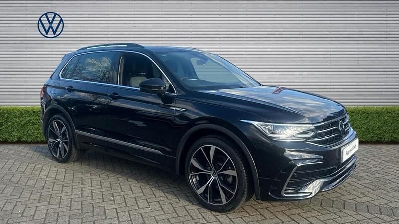 Used VW Tiguan R-line 150 HP (110 kW) 2022 Black SUV