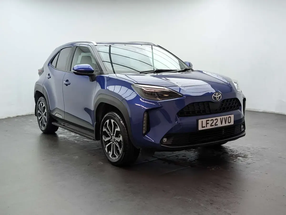 Used Toyota Yaris Cross Design 2022 Blue SUV
