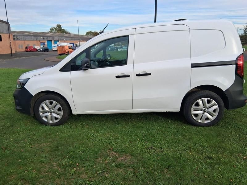 Used Renault Kangoo 95 HP (69 kW) 2024 White MPV