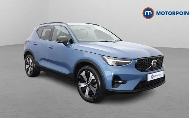 Used Volvo XC40 Plus 211 HP (155 kW) 2022 SUV