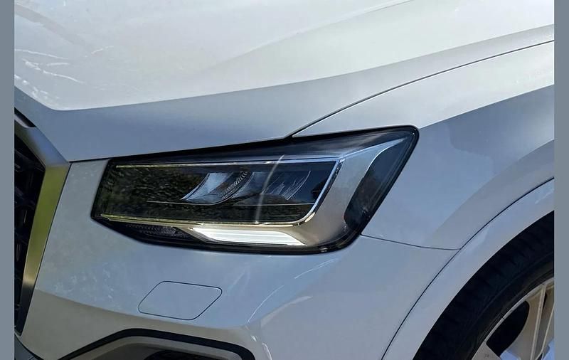 Used Audi Q2 S-Line 147 HP (108 kW) 2023 White SUV