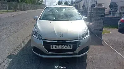 Used Peugeot 208 Active 68 HP (50 kW) 2018 Silver Hatchback