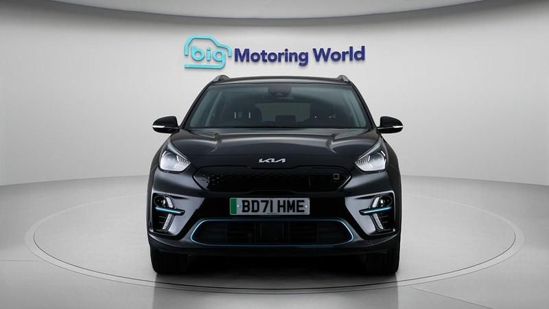 Used Kia Niro 150 kW (204 HP) 2022 Black SUV