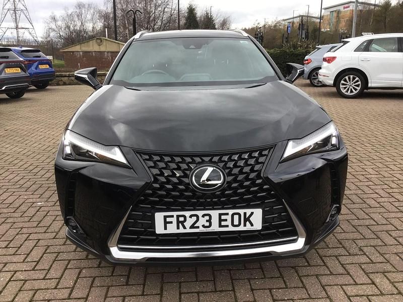 Used Lexus UX 184 HP (135 kW) 2023 Black SUV