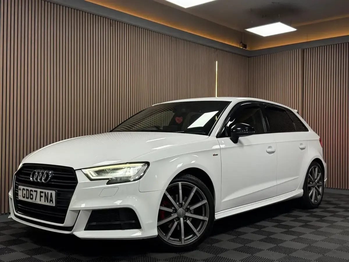 Used Audi A3 Sportback Black Edition 150 HP (110 kW) 2018 White Hatchback
