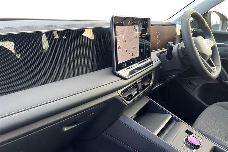 Used VW Tiguan Match 150 HP (110 kW) 2026 Cipressino green SUV